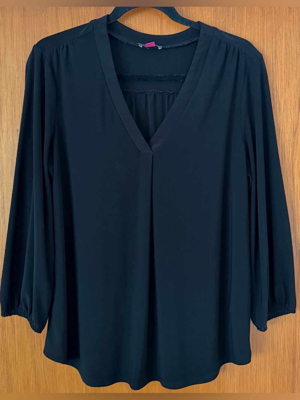 Vince Camuto Black V-Neck Blouse